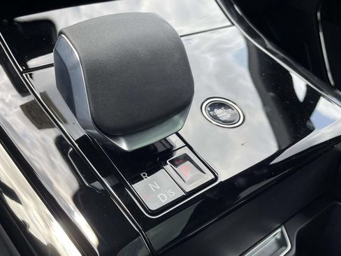 New 2026 Land Rover Range Rover Sport SE AWD/4WD image 29