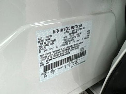Certified 2024 Ford Edge Titanium w/ Titanium Elite Package AWD/4WD image 22