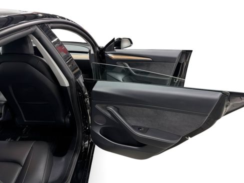 Certified 2023 Tesla Model 3 Long Range AWD/4WD image 12