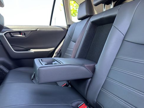 Used 2020 Toyota RAV4 Limited w/ All Weather Liner Package AWD/4WD image 9