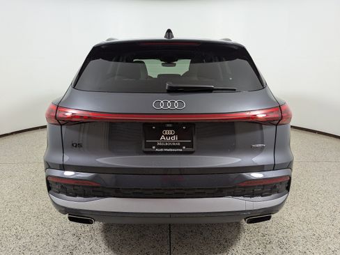 New 2025 Audi Q5 Premium Plus image 6