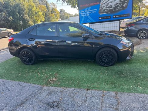 Used 2016 Toyota Corolla LE image 4
