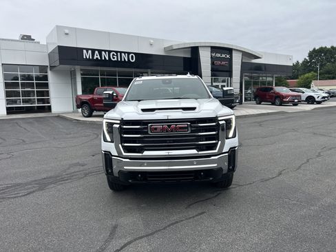 New 2026 GMC Sierra 2500 SLT w/ SLT Premium Package AWD/4WD image 18