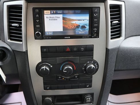 Used 2008 Jeep Grand Cherokee Laredo AWD/4WD image 22