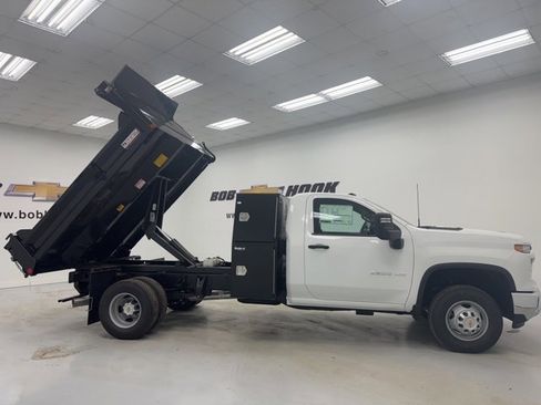 New 2026 Chevrolet Silverado 3500 W/T w/ WT Convenience Package image 32