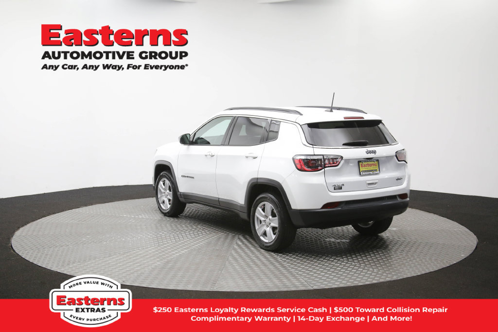 Used 2022 Jeep Compass Latitude w/ Convenience Group AWD/4WD image 65