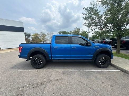 Used 2016 Ford F150 XLT w/ Equipment Group 301A Mid AWD/4WD image 4