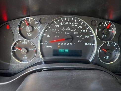 New 2025 Chevrolet Express 4500 w/ Power Convenience Package RWD image 18