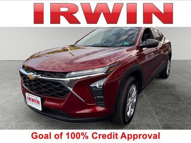 Used 2025 Chevrolet Trax LS w/ Driver Confidence Package FWD image 1