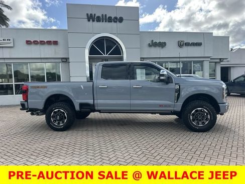 Used 2024 Ford F350 Platinum w/ Tremor Off-Road Package AWD/4WD image 7
