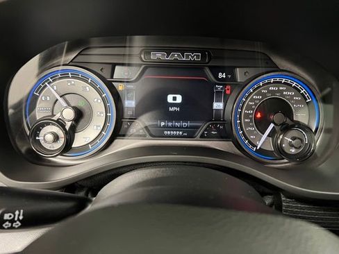 Used 2022 RAM 1500 Limited AWD/4WD image 25