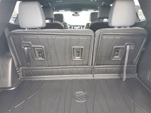 Certified 2024 Buick Enclave Essence w/ Sport Touring Edition image 7