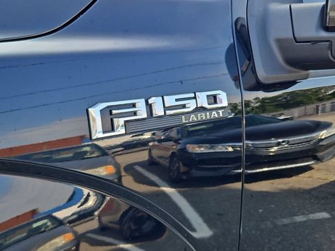 Used 2018 Ford F150 Lariat AWD/4WD image 33