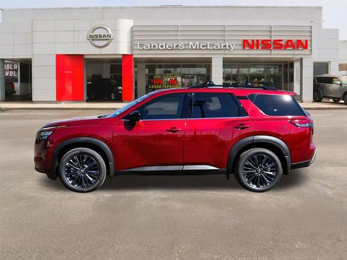 New 2026 Nissan Pathfinder SL w/ SL Premium Package FWD image 6