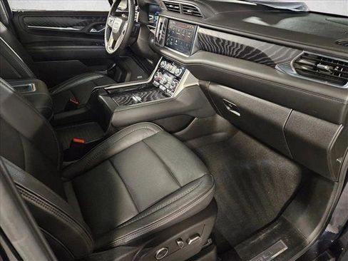 Used 2023 GMC Yukon XL Denali AWD/4WD image 20