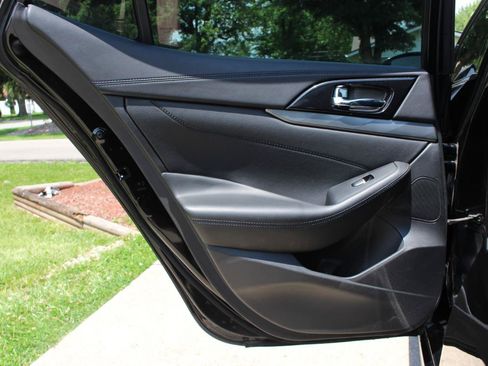 Used 2019 Nissan Maxima 3.5 S w/ Floor Mat Group FWD image 28