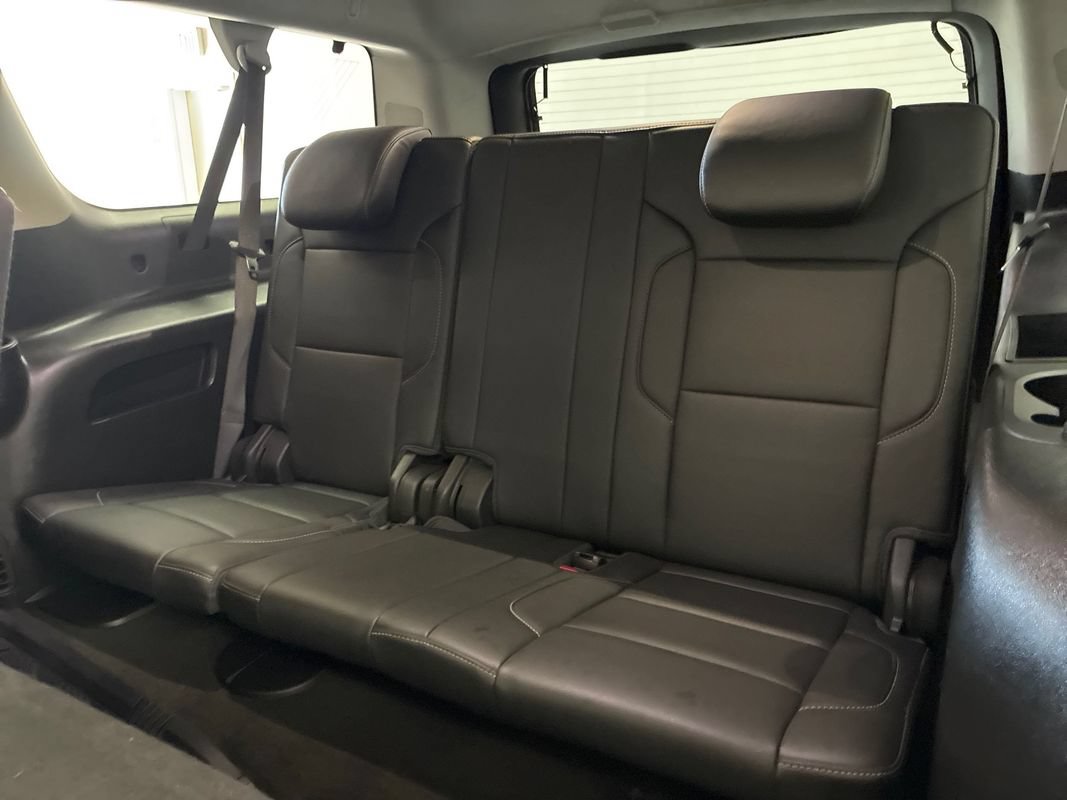 Used 2018 Chevrolet Suburban LT AWD/4WD image 19