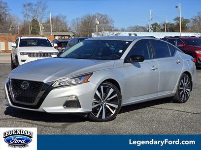 Used 2022 Nissan Altima 2.5 SR