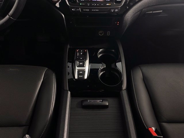 Used 2020 Honda Ridgeline RTL-E image 22