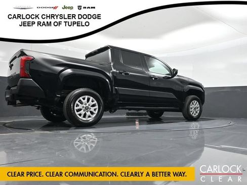 Used 2025 Toyota Tacoma SR AWD/4WD image 44