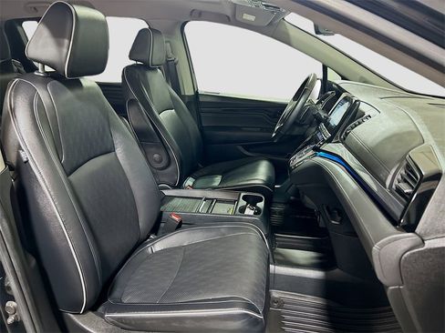 Used 2023 Honda Odyssey Elite image 29