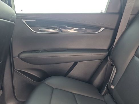 Used 2021 Cadillac XT5 Premium Luxury AWD/4WD image 11