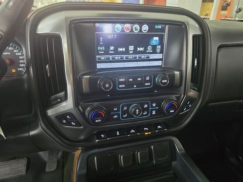 Used 2017 Chevrolet Silverado 1500 LTZ w/ Sport Package AWD/4WD image 23