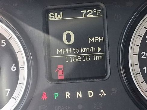 Used 2016 RAM 2500 SLT AWD/4WD image 18