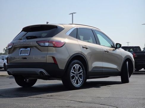 Used 2021 Ford Escape SEL w/ Technology Package AWD/4WD image 18