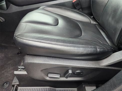 Used 2022 Ford Edge Titanium image 29