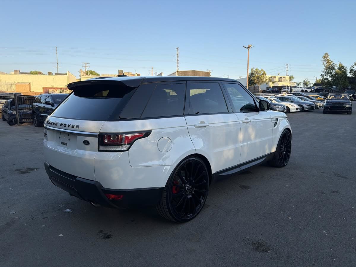 Used 2014 Land Rover Range Rover Sport Supercharged AWD/4WD image 7