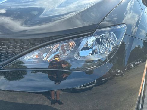 New 2026 Chrysler Voyager LX image 9