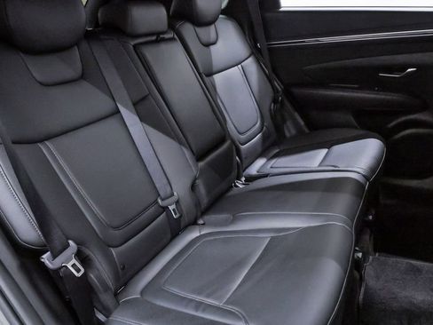 Used 2023 Hyundai Tucson SEL w/ Convenience Package image 12