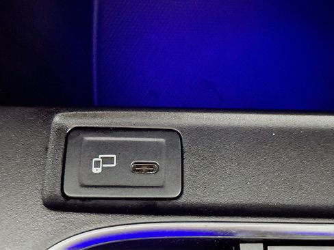 Used 2020 Mercedes-Benz CLA 250 image 25