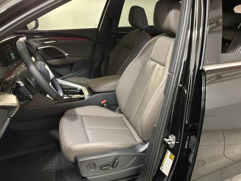 New 2025 Audi Q5 Premium Plus image 5