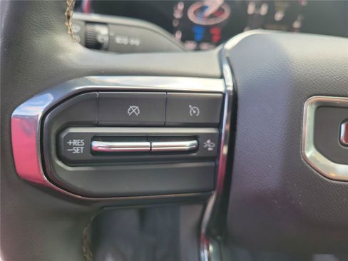 Used 2023 GMC Canyon AT4 w/ AT4 Premium Package AWD/4WD image 23