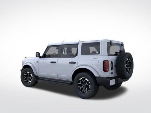 New 2026 Ford Bronco Outer Banks AWD/4WD image 6