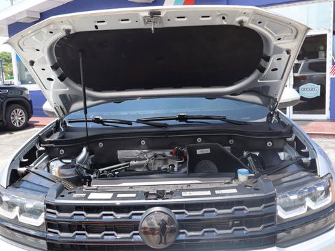 Used 2018 Volkswagen Atlas SEL Premium AWD/4WD image 41