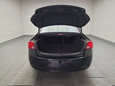 Used 2018 Chevrolet Impala LS image 29