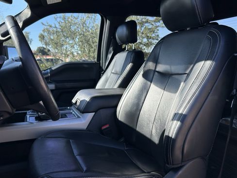 Used 2018 Ford F150 Lariat w/ Equipment Group 501A Mid image 10