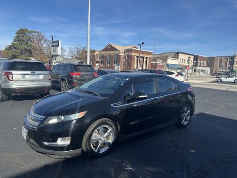Used 2015 Chevrolet Volt Premium w/ Premium Trim Package image 1