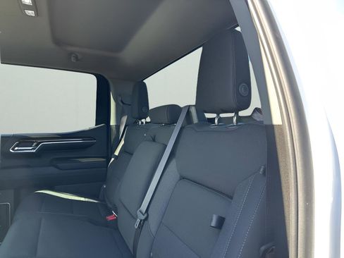 Used 2024 GMC Sierra 1500 Elevation w/ LPO, Elevation Black Package image 19