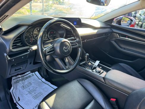 Used 2021 MAZDA MAZDA3 s FWD image 17