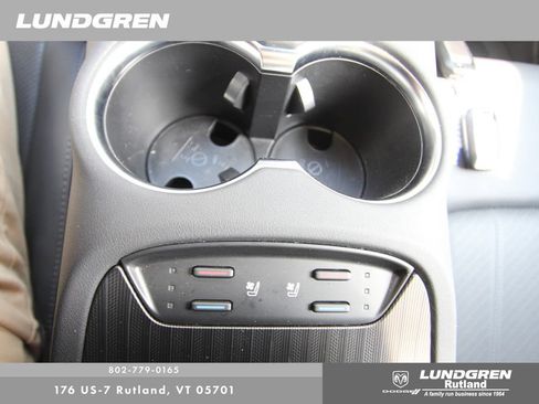 Used 2024 Toyota Venza Limited AWD/4WD image 5