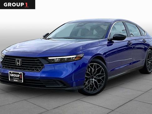 Used 2023 Honda Accord Sport image 1