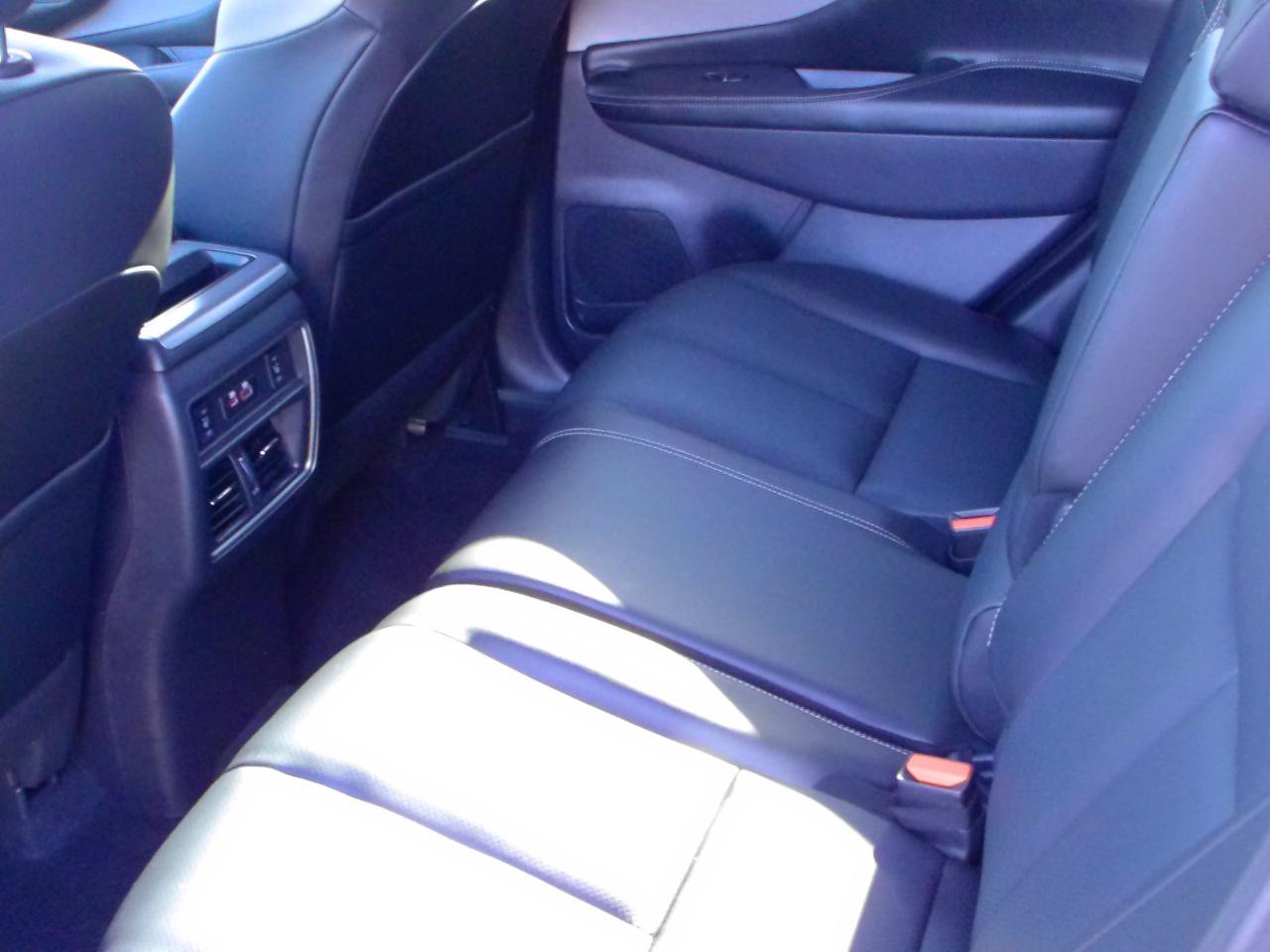 Used 2024 Nissan Murano SL FWD image 6