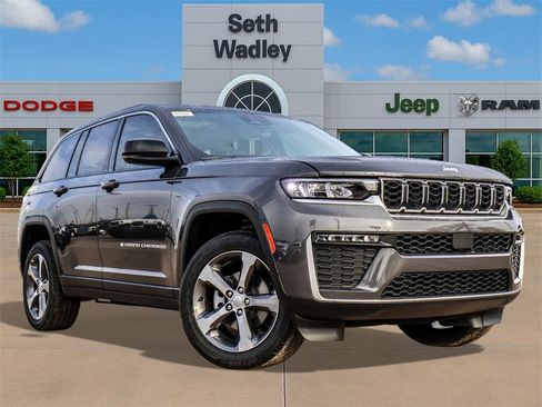 New 2026 Jeep Grand Cherokee Limited image 1