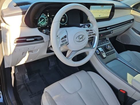 Used 2023 Hyundai Palisade Limited FWD image 10