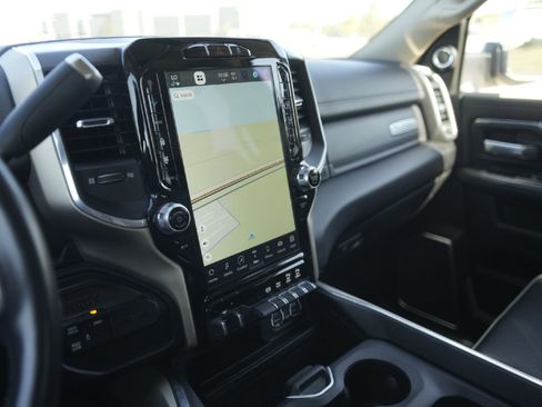 Used 2022 RAM 3500 Laramie image 15