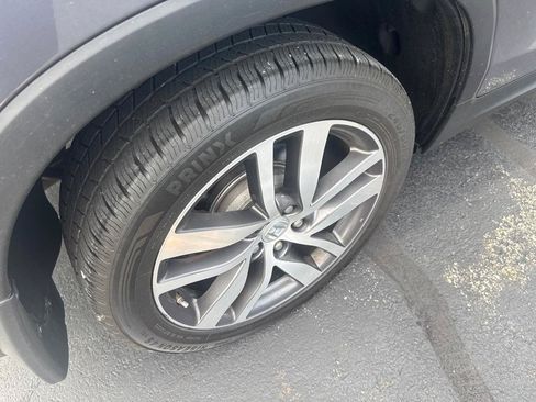 Used 2016 Honda Pilot Touring image 8